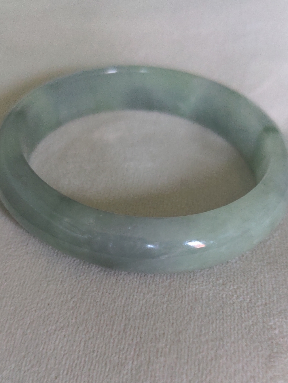 New Macy's Green Jade Bangle Bracelet, Translucent Luxury, 2 1/2" Diameter. Box